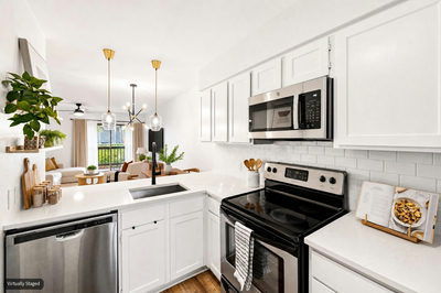 2215 Post Rd #1039 — photo 2