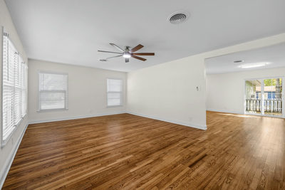 307 N Black St — photo 5