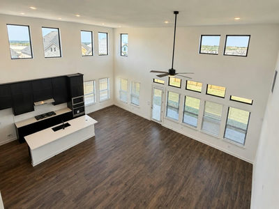 201 Archway Ln — photo 5