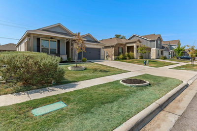 1705 T H Johnson Dr — photo 3