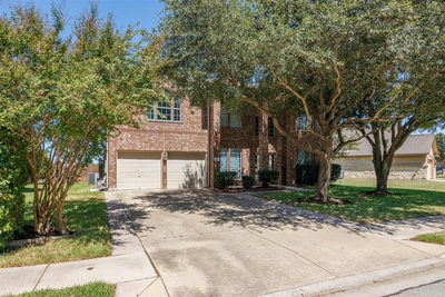 18624 Alnwick Castle Dr — photo 2