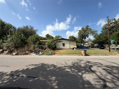 4909 Eastdale Dr — photo 3
