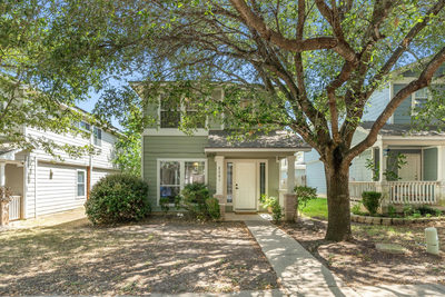 2301 Melissa Oaks Ln — photo 2