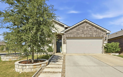 201 Connor Ln — photo 2