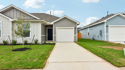 145B Harrison Crossing — photo 3