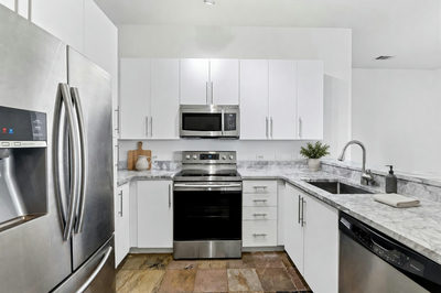 54 Rainey St #PH20 — photo 4