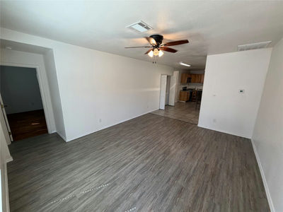 211 Shaw St #A — photo 2