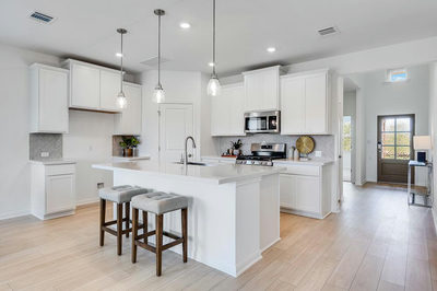 207 Crumpton Way — photo 2