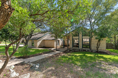 10706 Pickfair Dr — photo 4