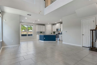 913 Boatswain Way — photo 2