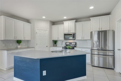 913 Boatswain Way — photo 3