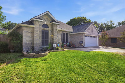9005 Brimstone Ln — photo 2