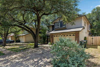 12812 Steeple Chase Dr — photo 2