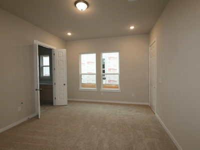 913 Purmela St — photo 5