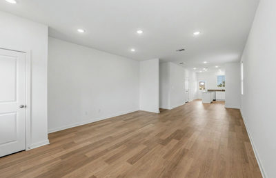 253 Elk Ave — photo 5