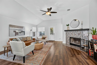9213 Grant Forest Dr — photo 5