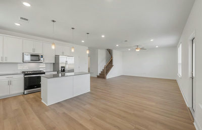 401 Mildred Pr — photo 4