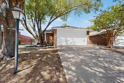 1825 Friars Tale Ln — photo 2