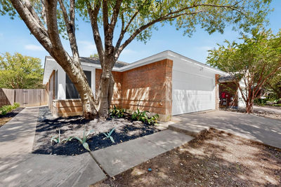 1825 Friars Tale Ln — photo 3