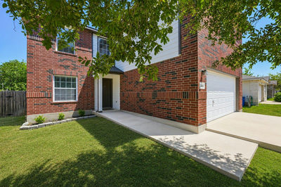 304 Wegstrom St — photo 3