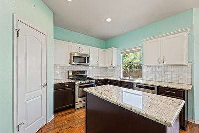 3718 Eagles Nest St — photo 4