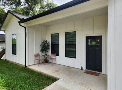 207 Laurel Ln — photo 3
