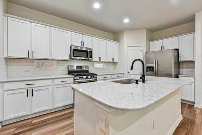 4413 Lobo Landing Ln — photo 2