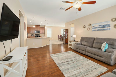 217 Sheepshank Dr — photo 5