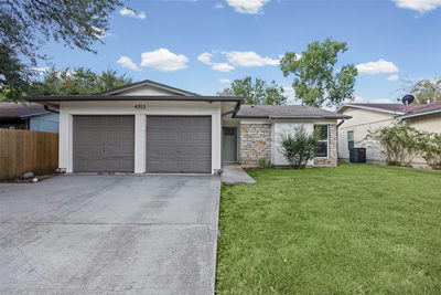 4703 Candletree Ln — photo 4