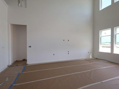 335 Champ Ave — photo 3