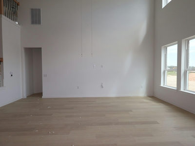 335 Champ Ave — photo 5