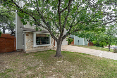 10214 Bilbrook Pl — photo 3