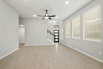 221 Flora Springs Cv — photo 4