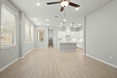 221 Flora Springs Cv — photo 3