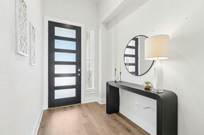 301 Golden Sage Ave — photo 4