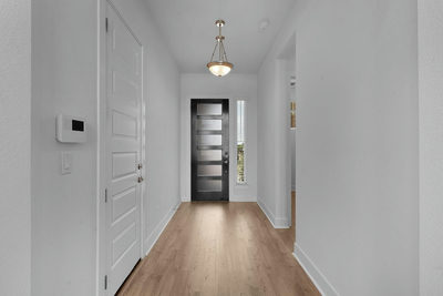 215 Slater Ct — photo 3