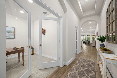2404 Brook Crest Way — photo 3