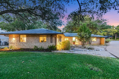 7101 Sungate Dr — photo 4