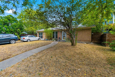 1600 Grayford Dr — photo 2