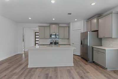 157 Adelton Blvd — photo 4