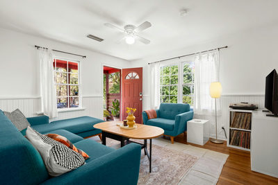 3301 Robinson Ave — photo 2