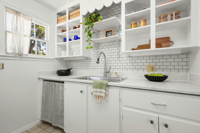 3301 Robinson Ave — photo 3