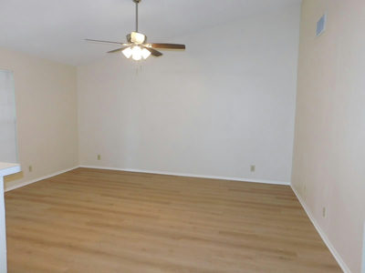 1902 Nicole Cir — photo 3