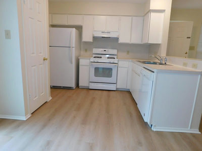 1902 Nicole Cir — photo 2