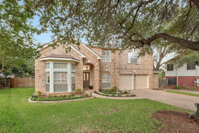 10810 Pinkney Ln — photo 2