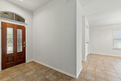 2212 Christoff Loop — photo 3