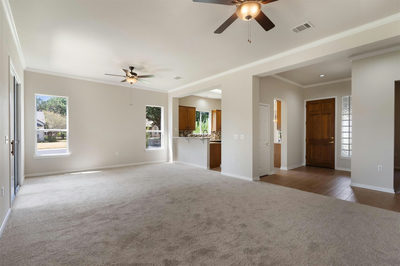 108 Cattle Trail Way — photo 4