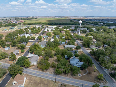 304 N FM 1660 — photo 4