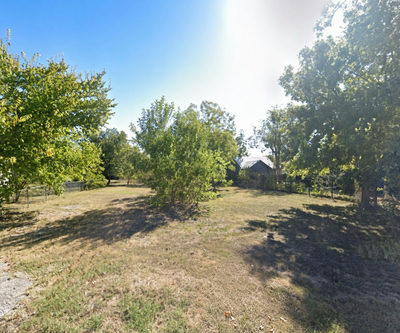 304 N FM 1660 — photo 2