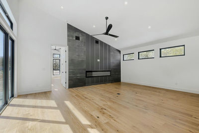 504 District Ln — photo 5